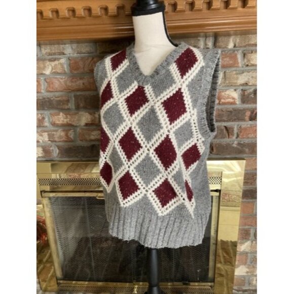 Silk Collection Ladies Argyle Vest Gray & Burgundy Size Medium - Picture 2 of 7